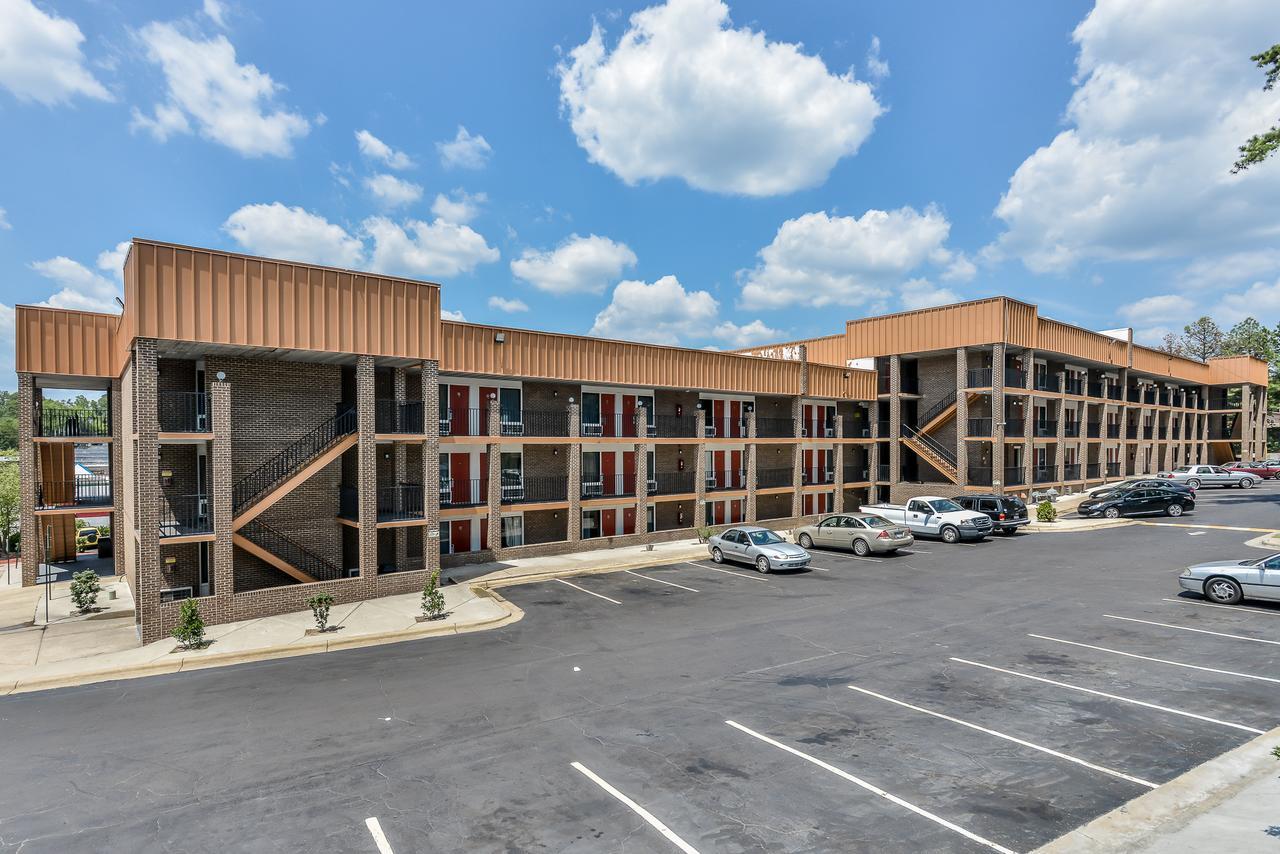 Budgetel And Motel Raleigh